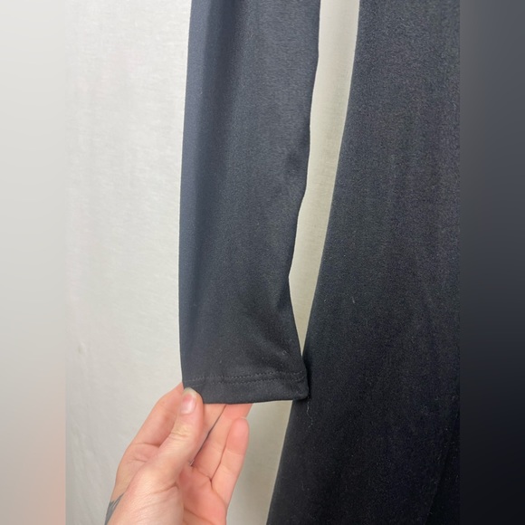 VELVET TORCH V-NECK LONG SLEEVE BLACK MIDI RIBBED DRESS SIZE MEDIUM NWT - Picture 10 of 11